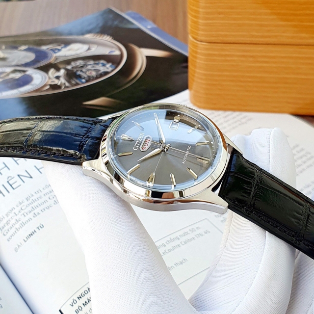 ĐỒNG HỒ NAM CITIZEN AUTOMATIC NH8390-20H