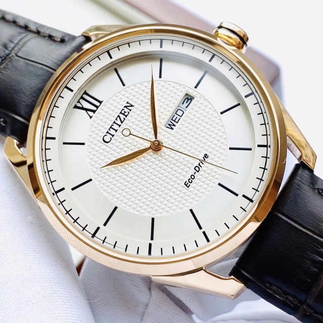 ĐỒNG HỒ NAM CITIZEN ECO-DRIVE AW0082-19A