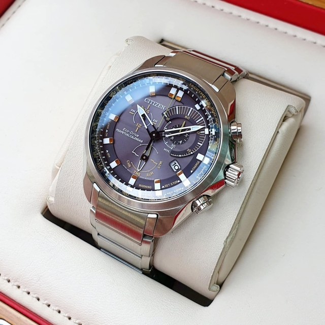 ĐỒNG HỒ NAM CITIZEN ECO-DRIVE BL5600-53E