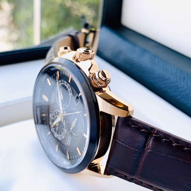 ĐỒNG HỒ NAM CITIZEN ECO-DRIVE BL8156-12E