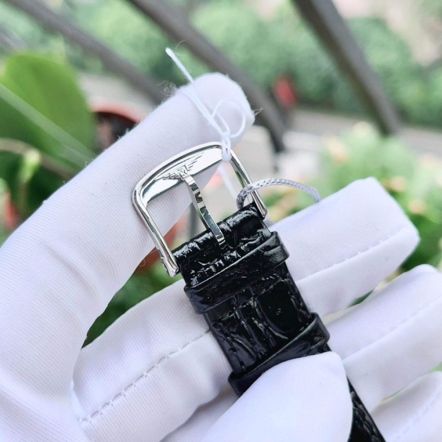 ĐỒNG HỒ NAM LONGINES PRESENCE L4.921.4.18.2
