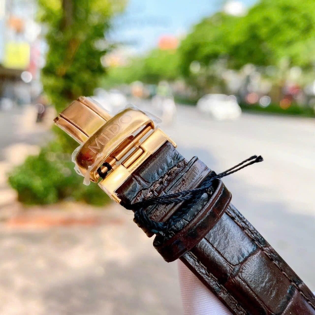 ĐỒNG HỒ NAM MIDO M001.431.36.291.12
