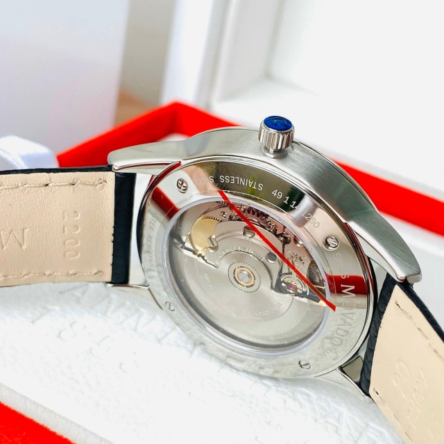 ĐỒNG HỒ NAM MOVADO AUTOMATIC 0607607