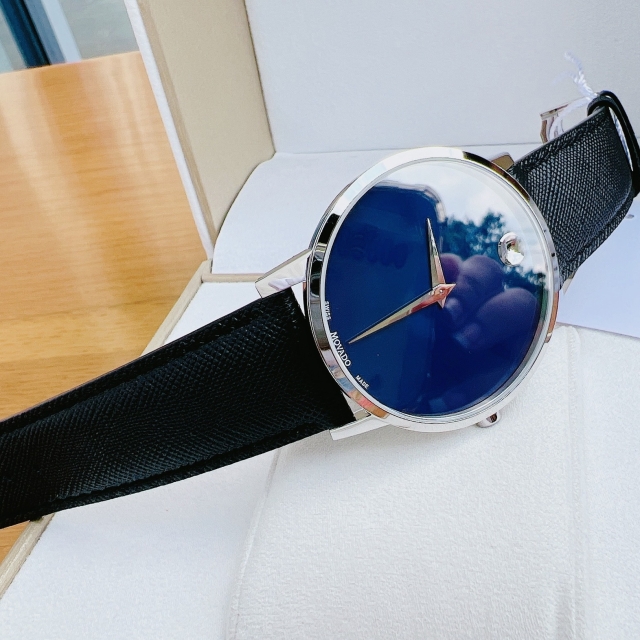 ĐỒNG HỒ NAM MOVADO QUARTZ 0607197