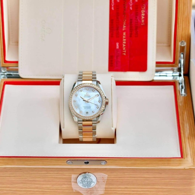 ĐỒNG HỒ NAM OMEGA AQUA TERRA 231.25.39.21.55.001