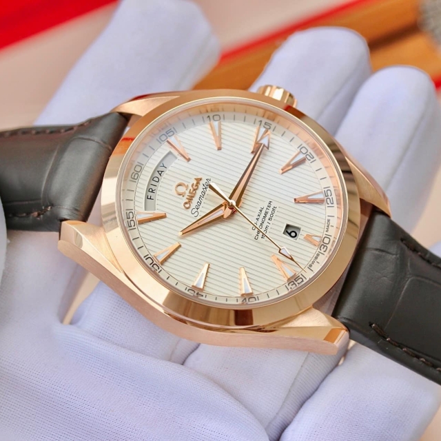 ĐỒNG HỒ NAM OMEGA AQUA TERRA 231.53.42.22.02.001