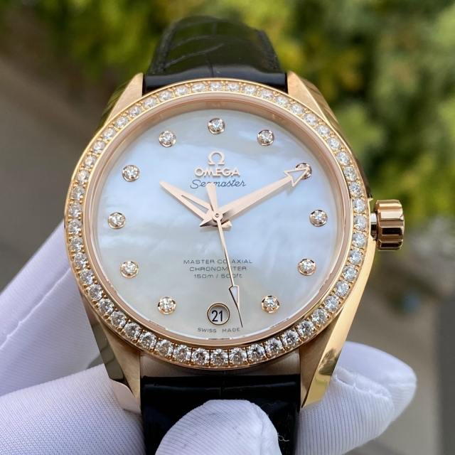 ĐỒNG HỒ NAM OMEGA AQUA TERRA 231.58.39.21.55.001