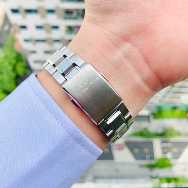 ĐỒNG HỒ NAM ORIENT STAR SKELETON RE-AV0003L00B
