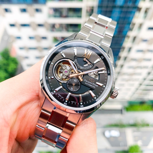 ĐỒNG HỒ NAM ORIENT STAR SKELETON RE-AV0004N00B