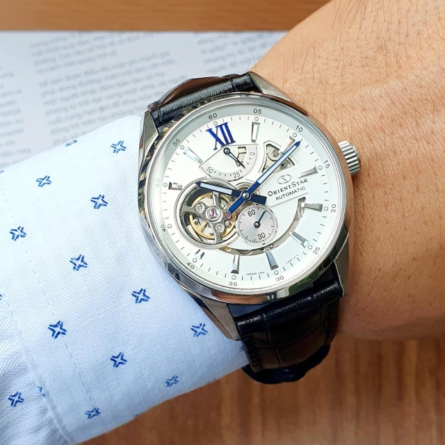 ĐỒNG HỒ NAM ORIENT STAR SKELETON RK-AV0007S00B (RK-AV0007S)