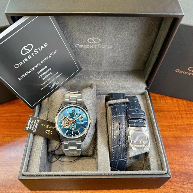 ĐỒNG HỒ NAM ORIENT STAR SKELETON RK-AV0122L
