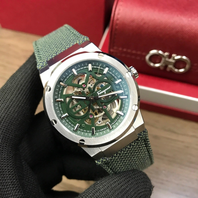 ĐỒNG HỒ NAM SALVATORE FERRAGAMO SFCX00722