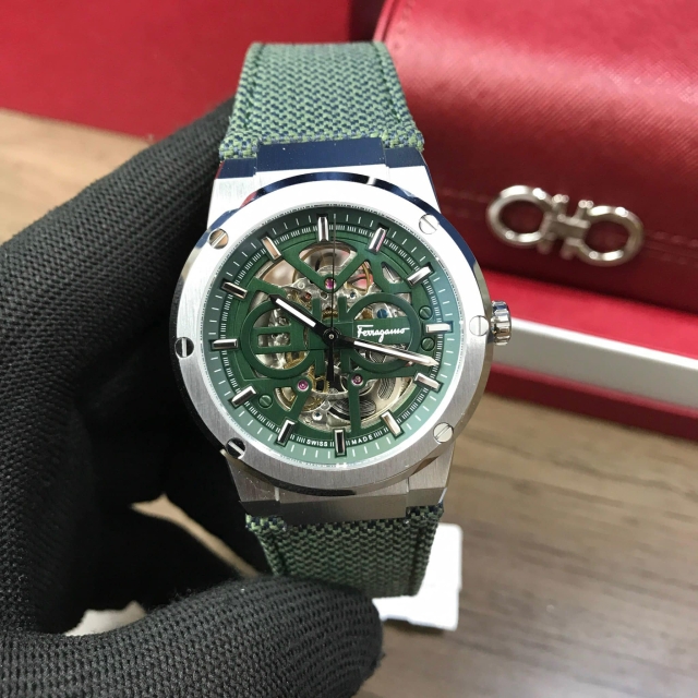 ĐỒNG HỒ NAM SALVATORE FERRAGAMO SFCX00722
