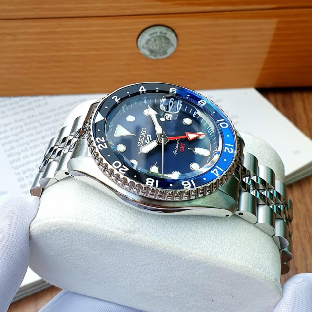 ĐỒNG HỒ NAM SEIKO AUTOMATIC SSK003J1
