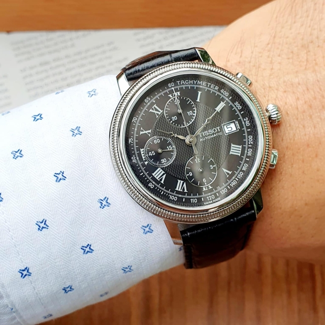 ĐỒNG HỒ NAM TISSOT BRIDGEPORT CHRONOGRAPH T045.427.16.053.00