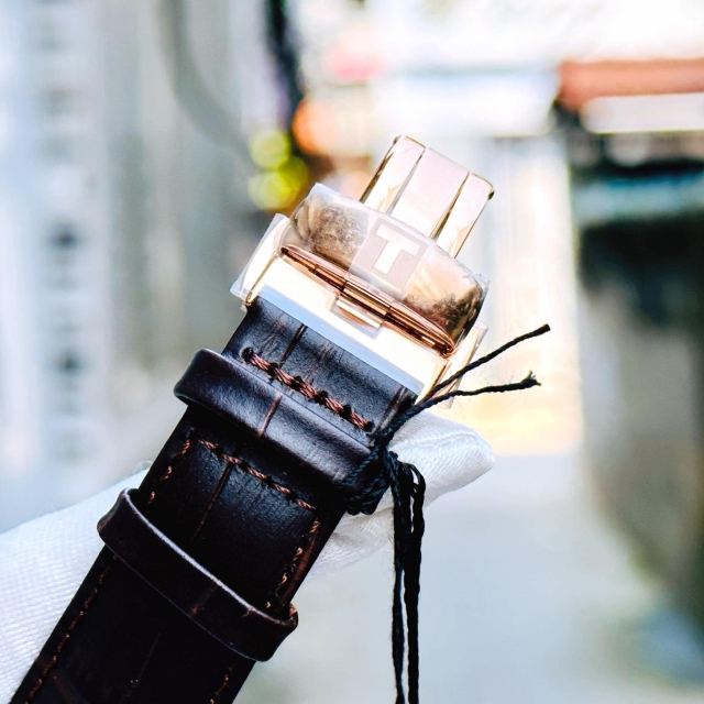 ĐỒNG HỒ NAM TISSOT CHEMIN DES TOURELLES T099.408.36.038.00