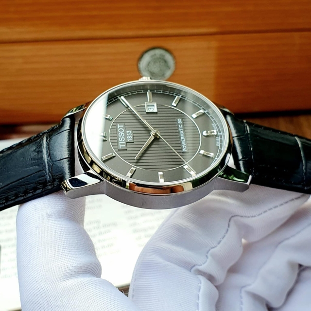 ĐỒNG HỒ NAM TISSOT LUXURY T087.407.46.057.00