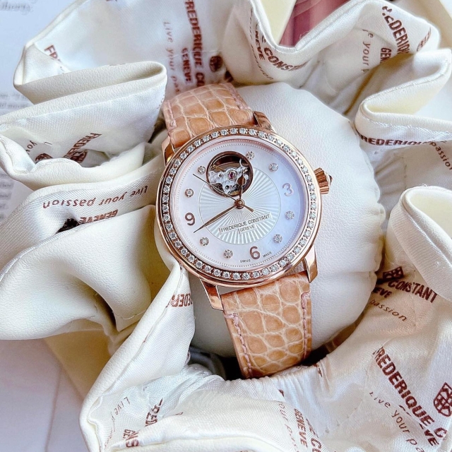 ĐỒNG HỒ NỮ FREDERIQUE CONSTANT FC-310HBAD2PD4