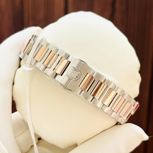 ĐỒNG HỒ NỮ FREDERIQUE CONSTANT HIGHLIFE FC-240VD2NH2B