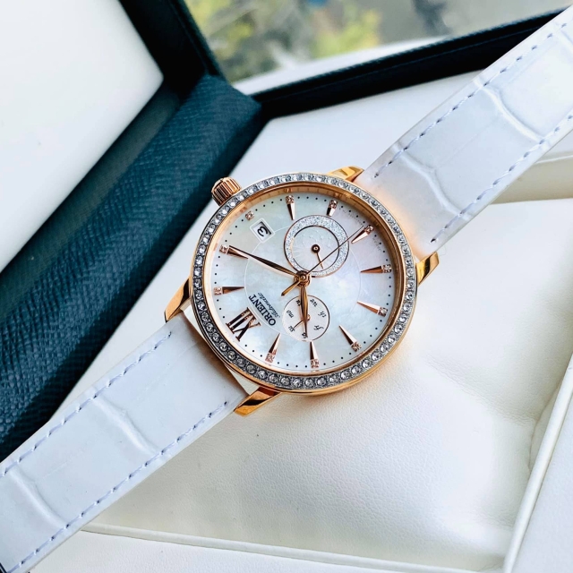 ĐỒNG HỒ NỮ ORIENT RA-AK0004A10B