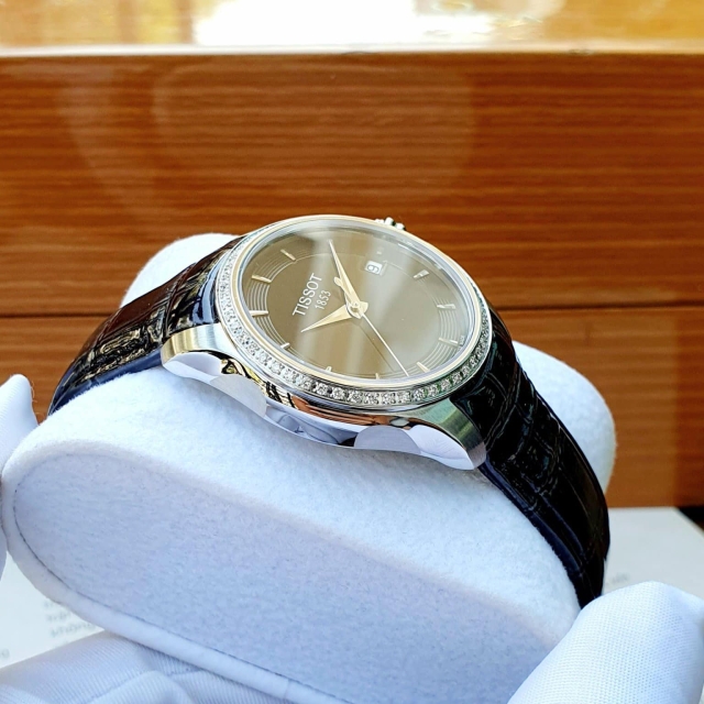 ĐỒNG HỒ NỮ TISSOT T035.210.66.051.00