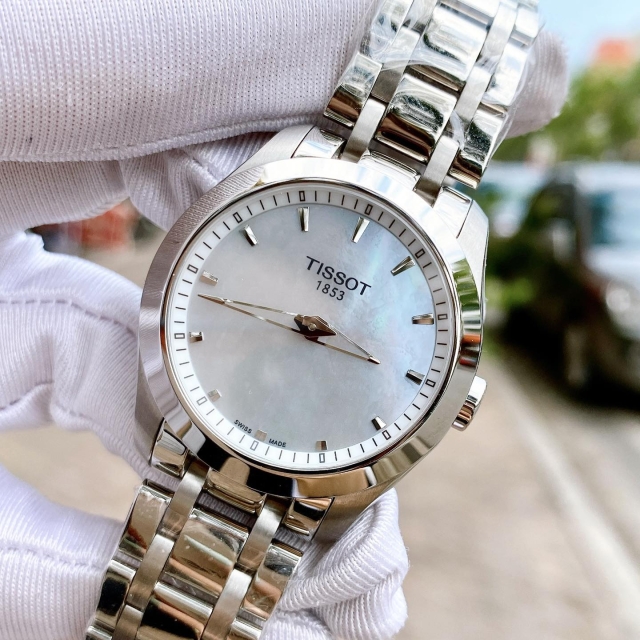 ĐỒNG HỒ NỮ TISSOT T035.246.11.111.00
