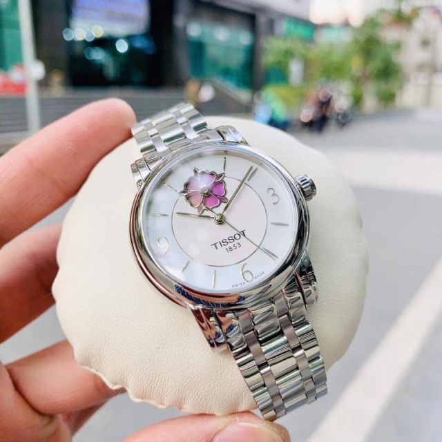 ĐỒNG HỒ NỮ TISSOT T050.207.11.117.05