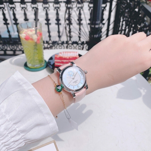 ĐỒNG HỒ NỮ TISSOT T050.207.16.117.00