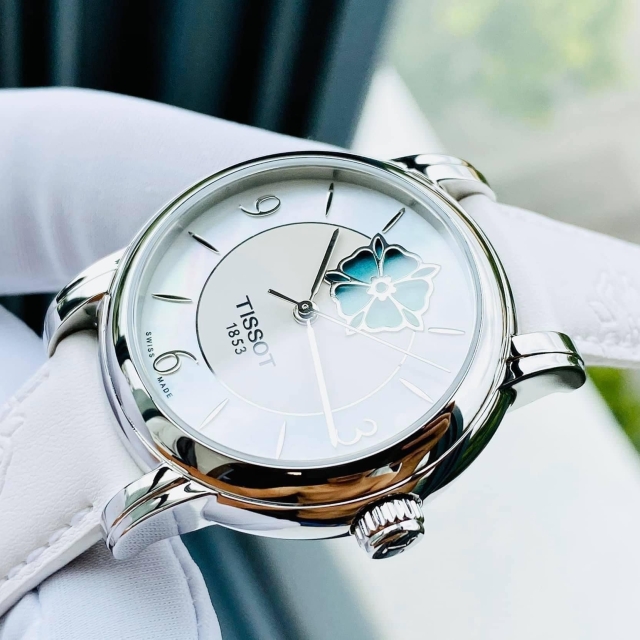 ĐỒNG HỒ NỮ TISSOT T050.207.17.117.05