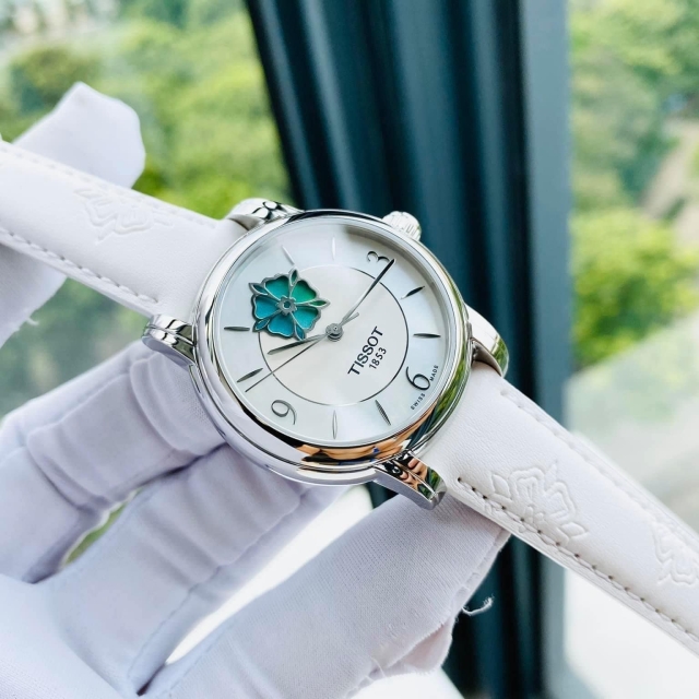 ĐỒNG HỒ NỮ TISSOT T050.207.17.117.05