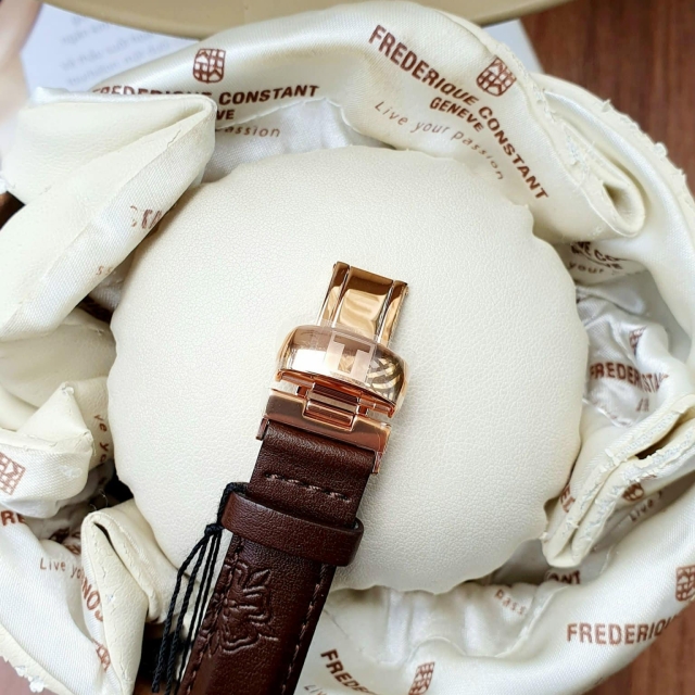 ĐỒNG HỒ NỮ TISSOT T050.207.37.117.04