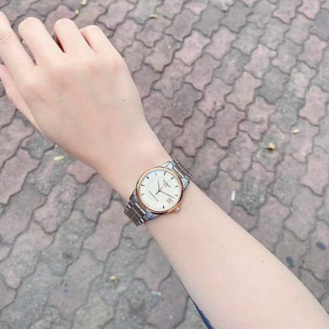 ĐỒNG HỒ NỮ TISSOT T086.207.22.261.01