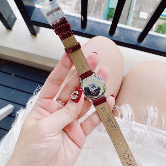 ĐỒNG HỒ NỮ TISSOT T122.210.16.373.00