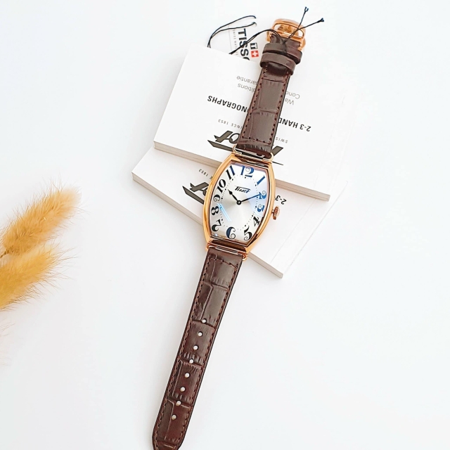 ĐỒNG HỒ NỮ TISSOT T128.509.36.032.00
