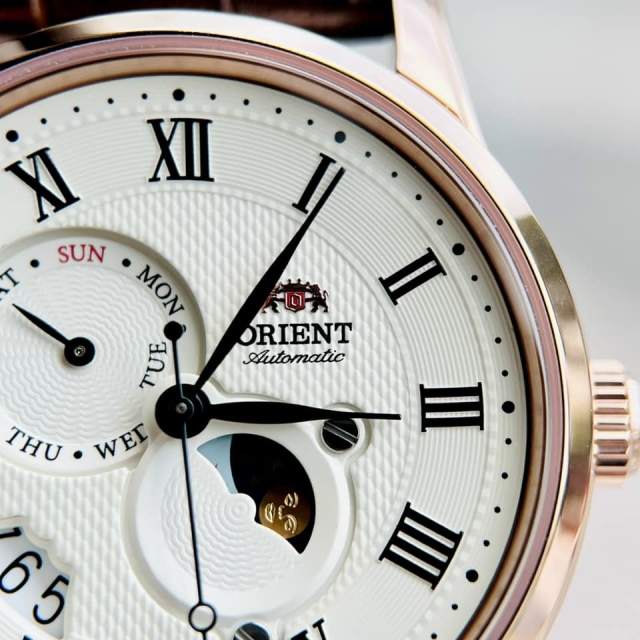 ĐỒNG HỒ ORIENT SUN AND MOON GEN 3 RA-AK0007S00C (RA-AK0007S10B)