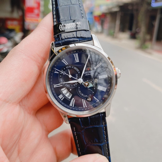 ĐỒNG HỒ ORIENT SUN AND MOON GEN 3 RA-AK0011D00C (RA-AK0011D10B)
