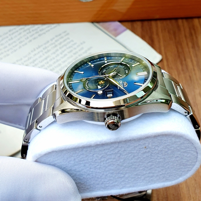 ĐỒNG HỒ ORIENT SUN AND MOON GEN 5 RA-AK0308L10B