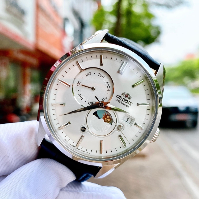 ĐỒNG HỒ ORIENT SUN AND MOON GEN 5 RA-AK0310S10B
