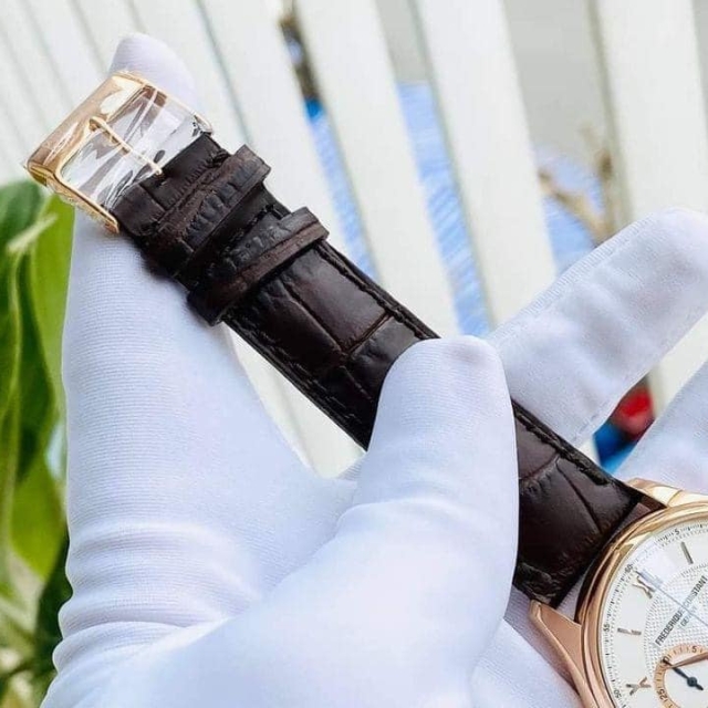 FREDERIQUE CONSTANT CLASSIC CHRONOGRAPH QUARTZ FC-292MVG5B4