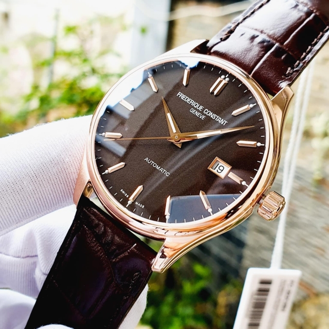 FREDERIQUE CONSTANT CLASSIC AUTOMATIC FC-303C5B4