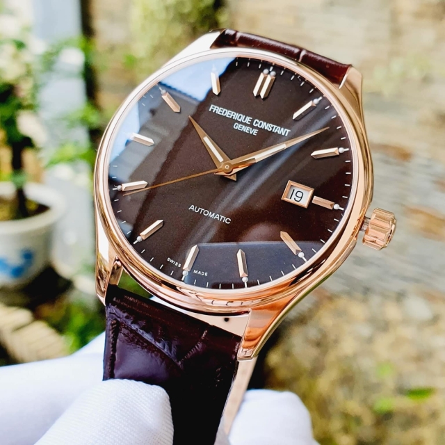 FREDERIQUE CONSTANT CLASSIC AUTOMATIC FC-303C5B4