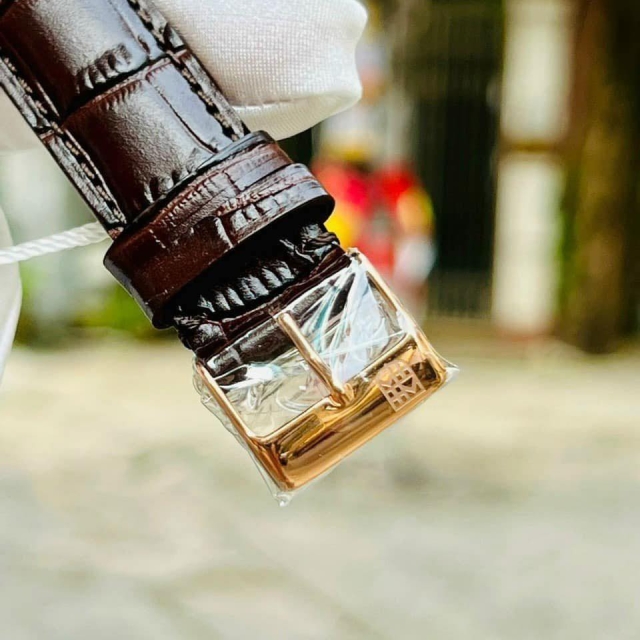 FREDERIQUE CONSTANT CLASSIC AUTOMATIC FC-303LGR5B24