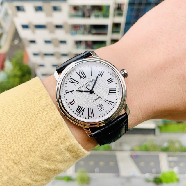 FREDERIQUE CONSTANT CLASSIC AUTOMATIC FC-303M4P6