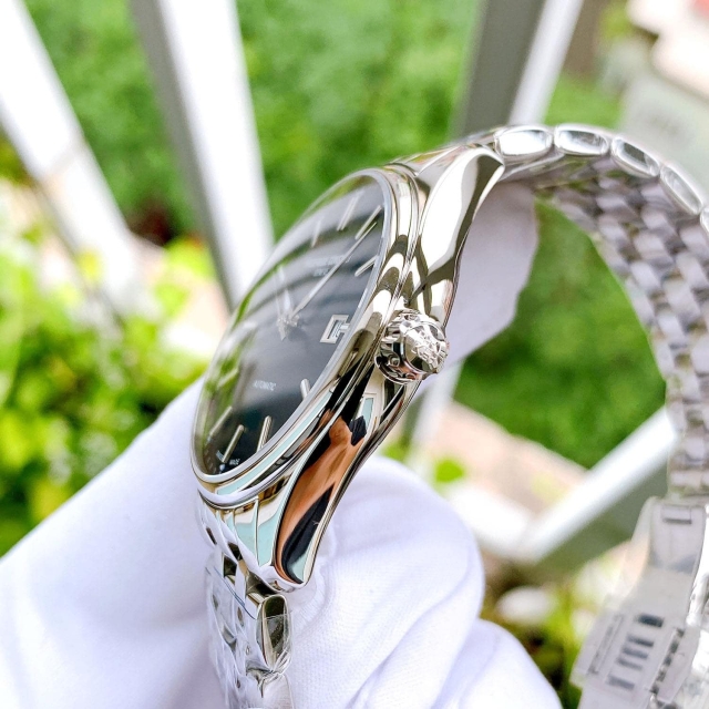 FREDERIQUE CONSTANT CLASSIC AUTOMATIC FC-303NN5B6B