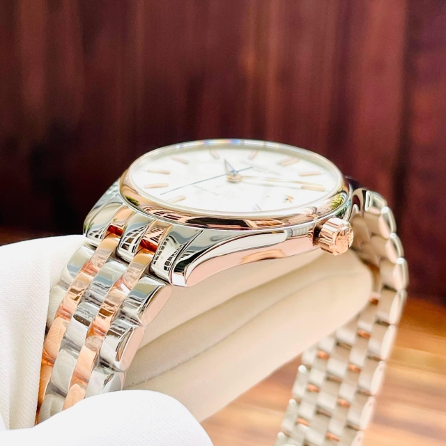 FREDERIQUE CONSTANT CLASSIC AUTOMATIC FC-303SS5B2B