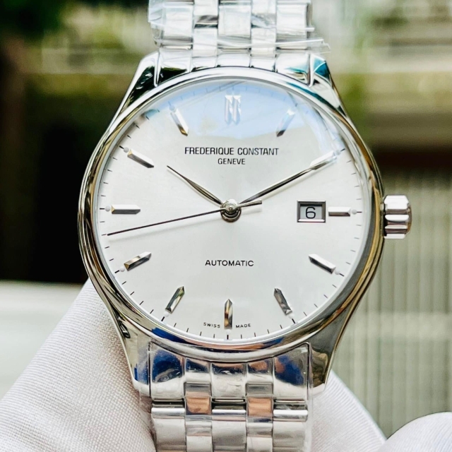 FREDERIQUE CONSTANT CLASSIC AUTOMATIC FC-303SS5B6B