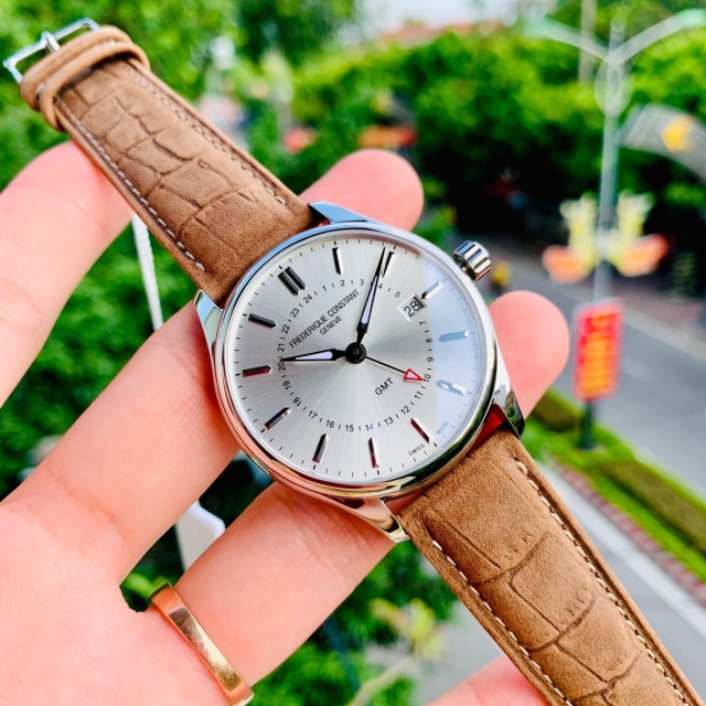FREDERIQUE CONSTANT CLASSIC GMT QUARTZ FC-252SS5B6