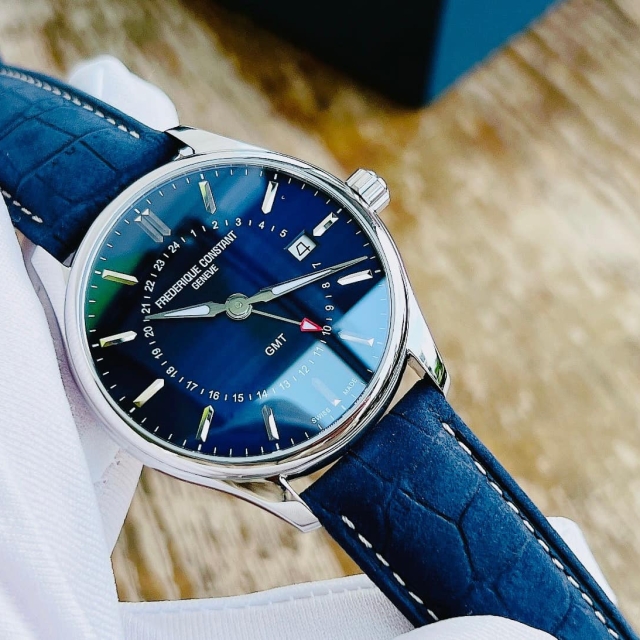 FREDERIQUE CONSTANT CLASSIC GMT QUARTZ FC-252NS5B6