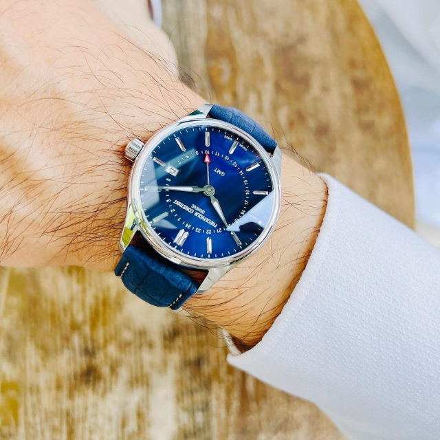 FREDERIQUE CONSTANT CLASSIC GMT QUARTZ FC-252NS5B6