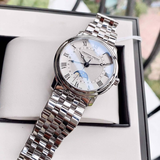 FREDERIQUE CONSTANT CLASSIC MOONPHASE FC-330MC4P6B